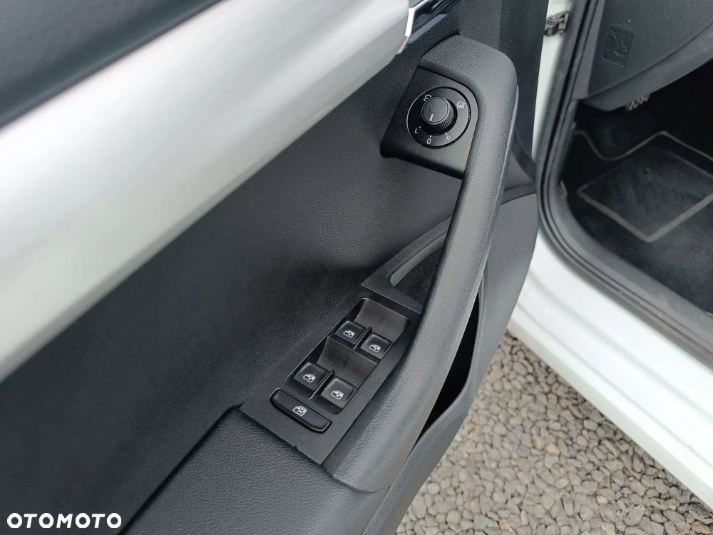 Skoda Octavia 2.0 TDI DSG Drive - 12