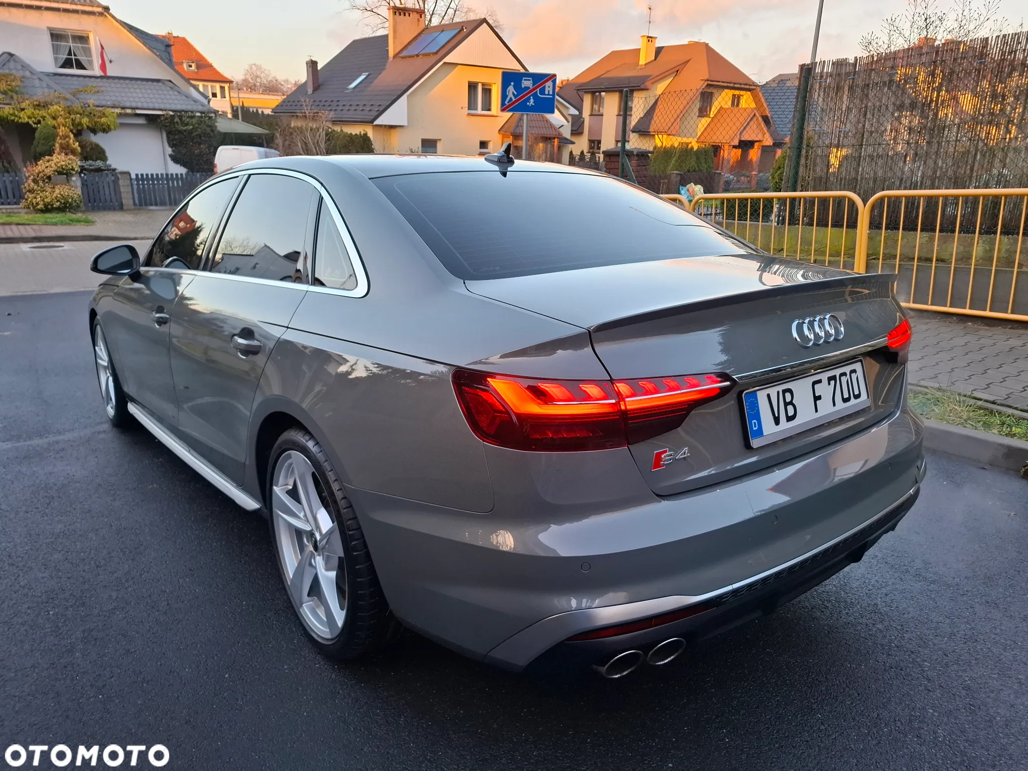 Audi S4 - 8