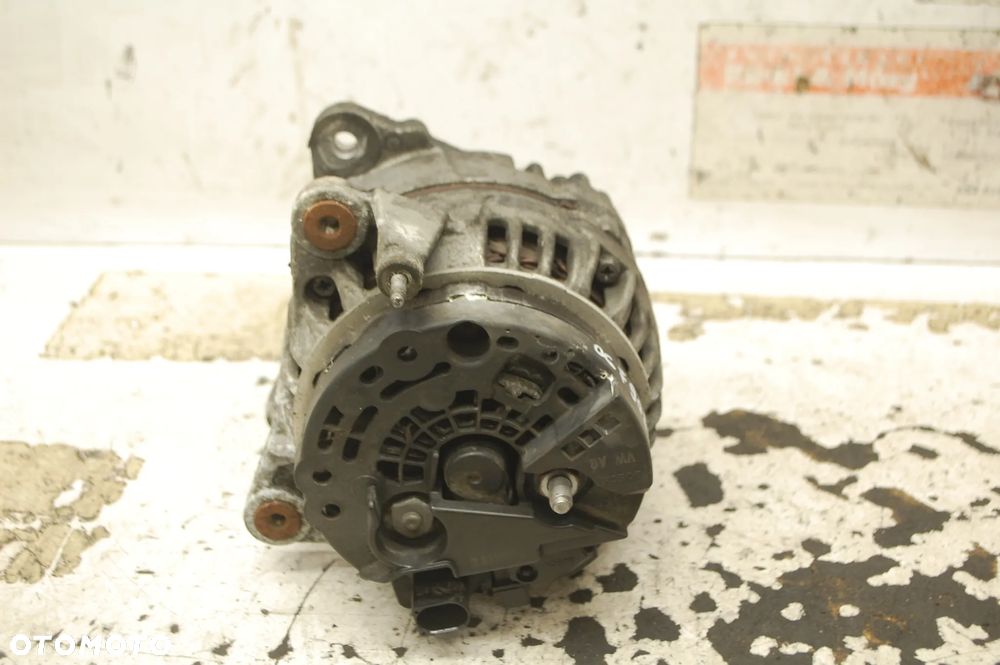 ALTERANTOR 06F903023C 140A SEAT ALTEA 1.9 TDI 2.0 TDI SKODA OCTAVIA II AUDI A3 8P VW GOLF V 06F903023F 06F903023H AUDI A4 B8 1.8 TFSI BOSCH - 9
