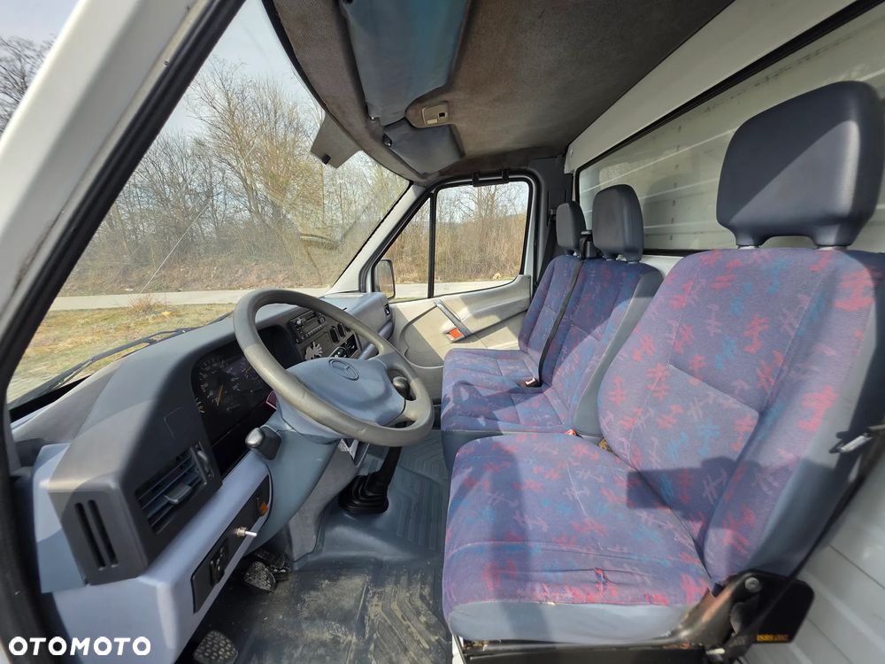 Mercedes-Benz Sprinter 412 D Kontener 4.50 M ! Klima ! Bez Korozji  ! Z Włoch ! Super Stan  ! - 14