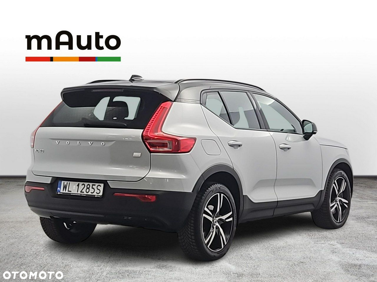 Volvo XC 40 T5 Plug-In Hybrid R-Design - 5