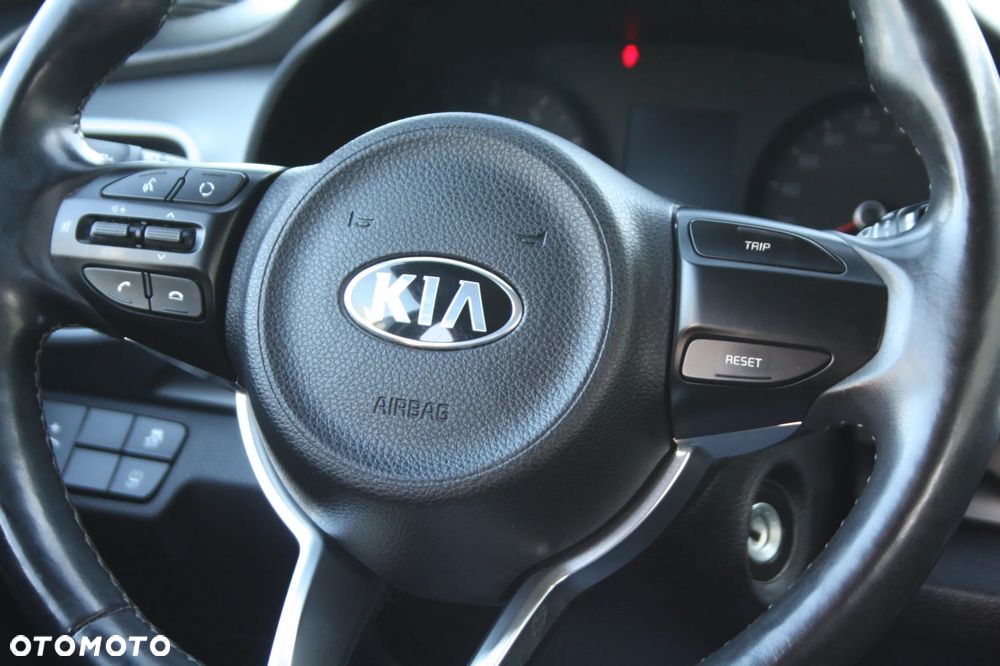 Kia Stonic 1.0 T-GDI 120 Spirit - 18