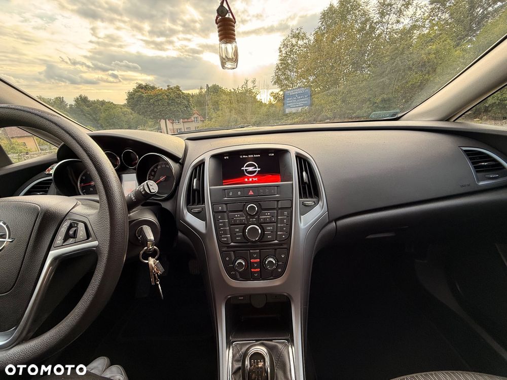 Opel Astra 1.6 - 14