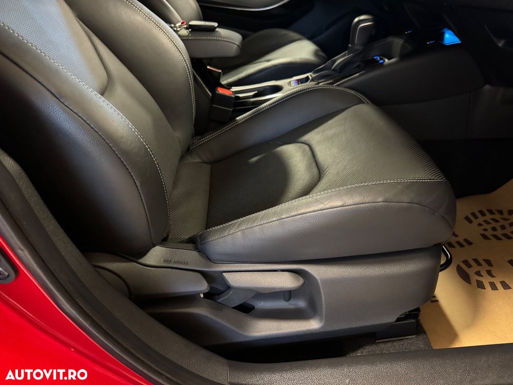 Toyota Corolla 2.0 Hybrid GR Sport - 26