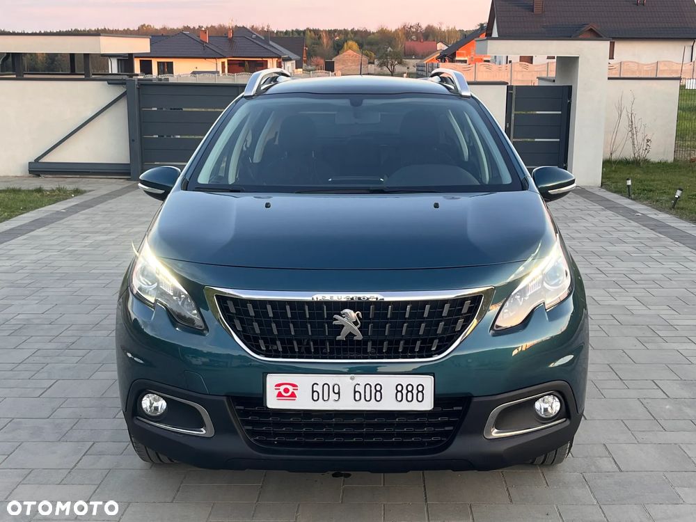 Peugeot 2008 PureTech 82 Allure - 2