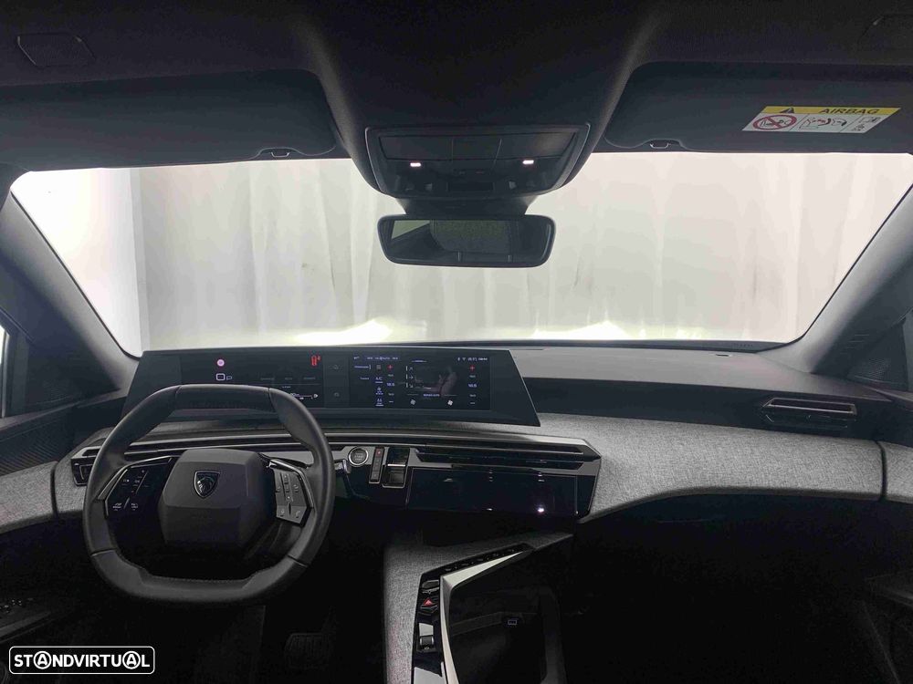 Peugeot 5008 1.2 Hybrid Allure e-DCS6 - 11