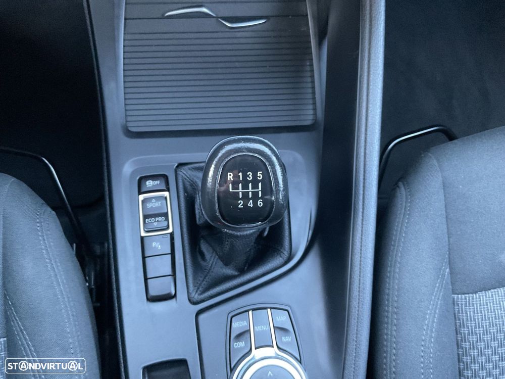 BMW X1 16 d sDrive - 29