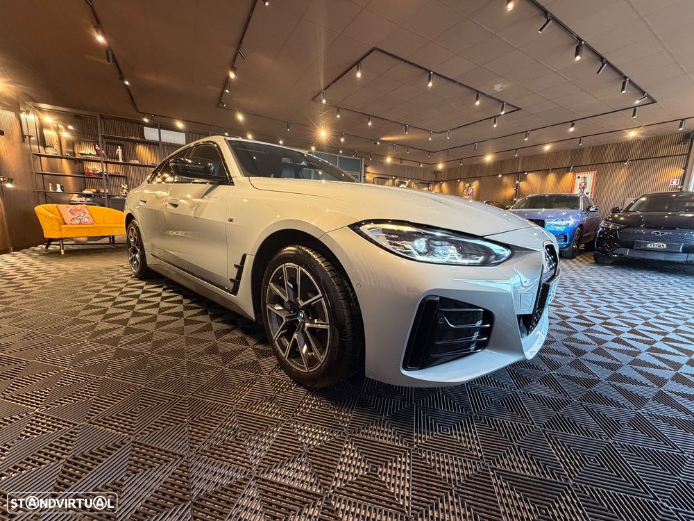 BMW i4 eDrive35 Pack Desportivo M - 8