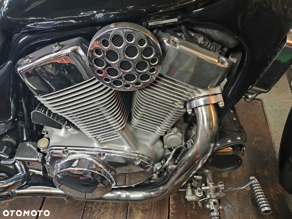 Suzuki VS - 6