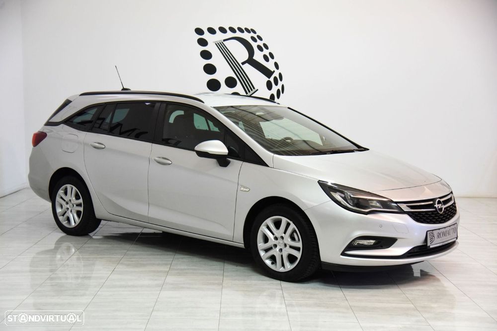 Opel Astra Sports Tourer - 3