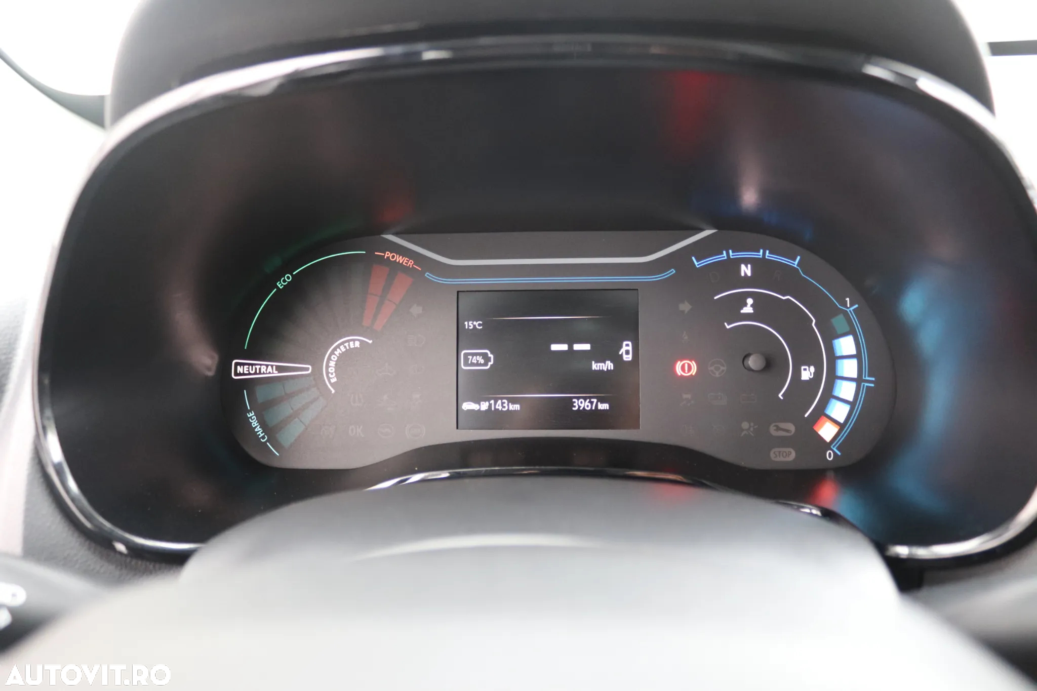 Dacia Spring Comfort Plus - 11