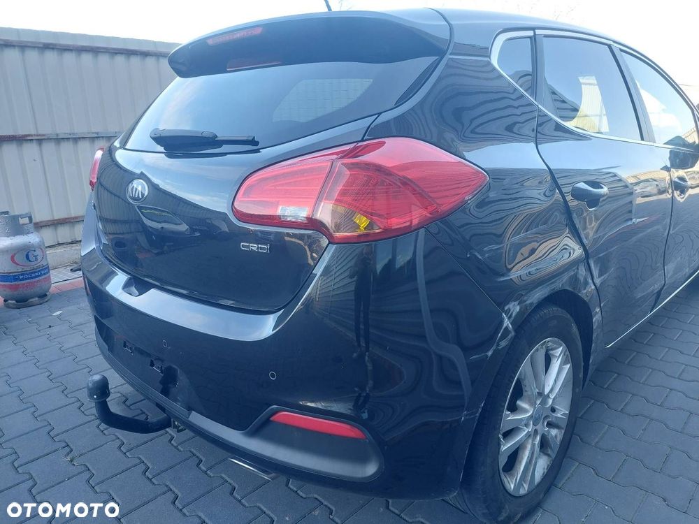 KOMPLETNY TYŁ KIA CEED II HATCHBACK 5D 1K - 12
