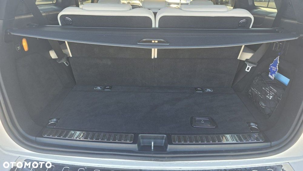 Mercedes-Benz GL - 27