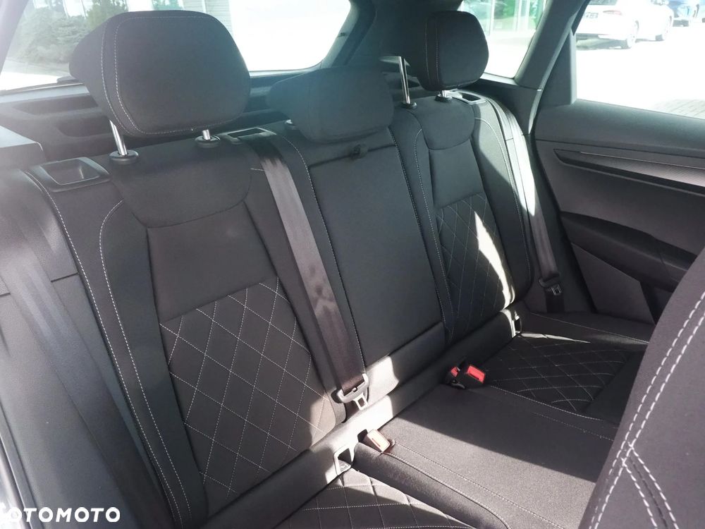 Skoda Karoq 1.5 TSI ACT Sportline DSG - 12
