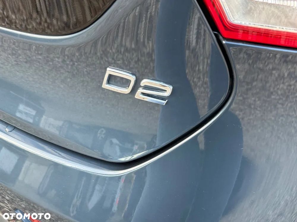 Volvo V40 D2 Drive-E Momentum - 17