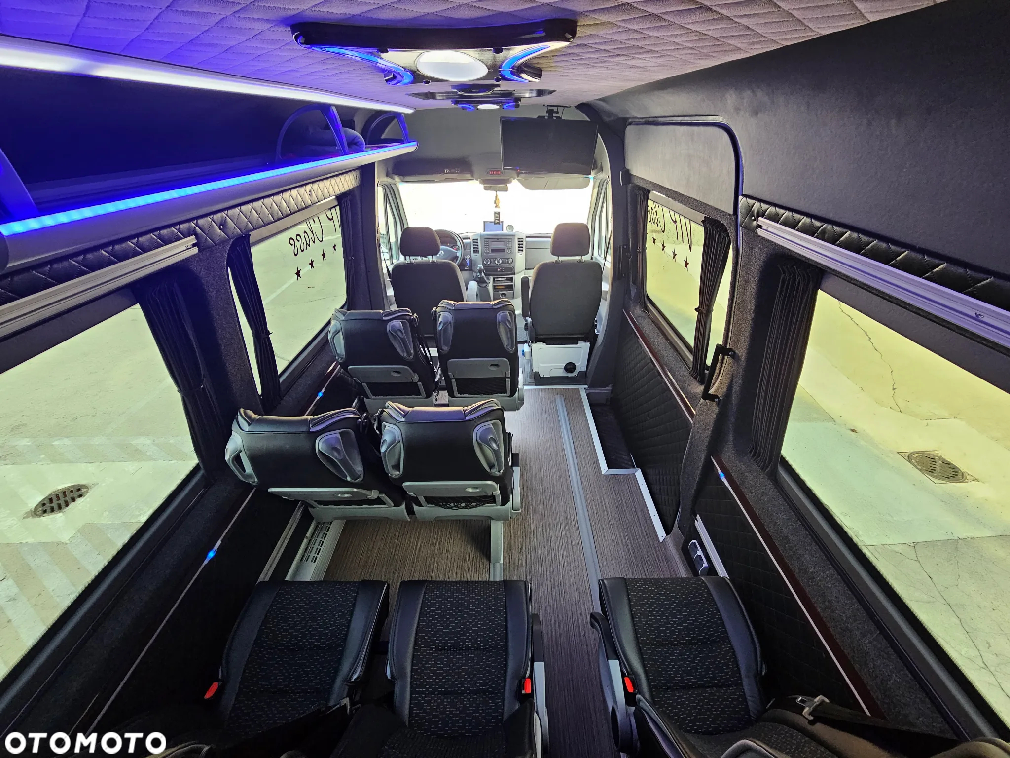 Mercedes-Benz Sprinter - 7