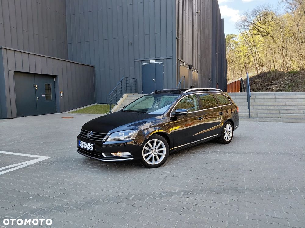 Volkswagen Passat - 30