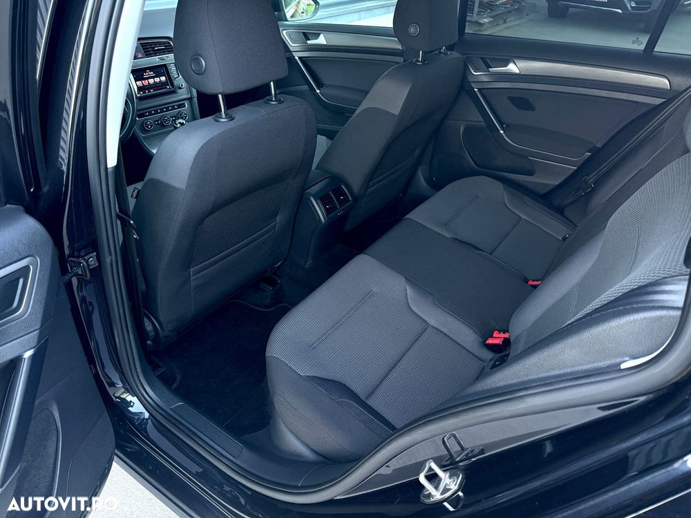 Volkswagen Golf 1.6 BlueTDI Comfortline - 6