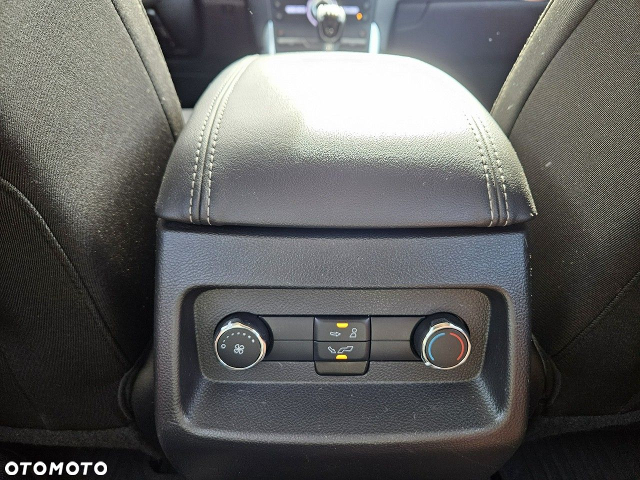Ford Galaxy 1.5 EcoBoost Start-Stopp Titanium - 30
