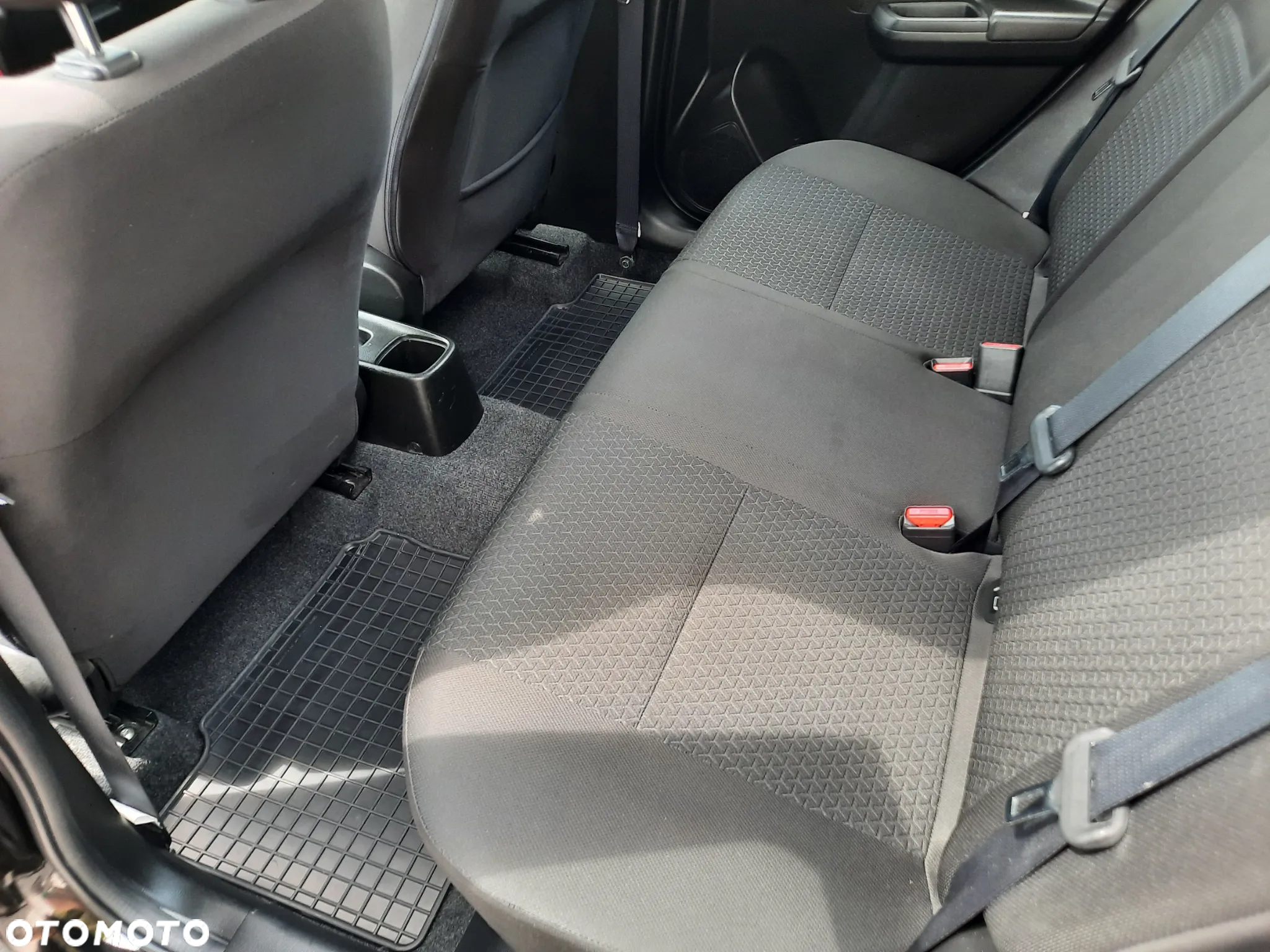 Suzuki Swift 1.2 Premium Plus - 25