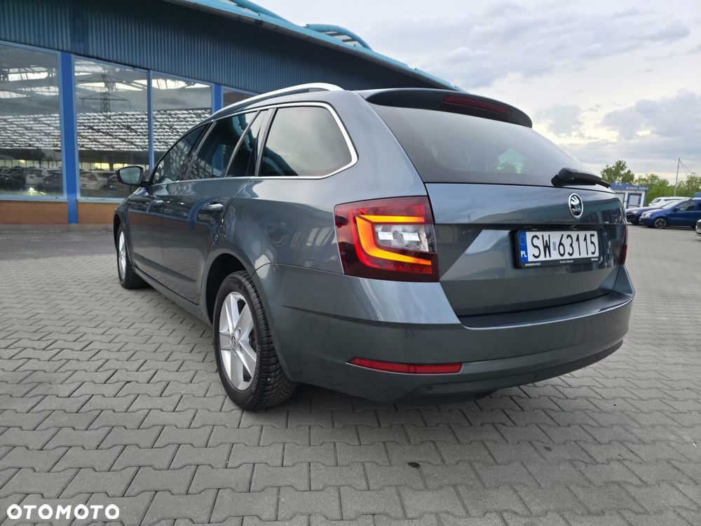 Skoda Octavia 1.6 TDI Soleil - 6