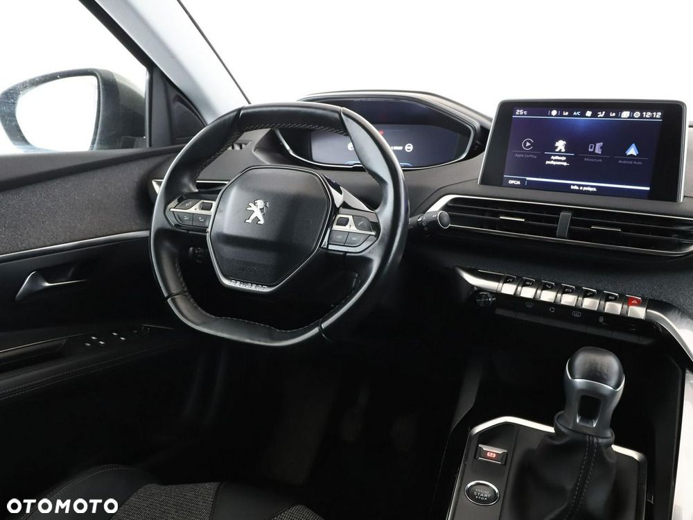 Peugeot 3008 1.5 BlueHDi Allure S&S - 17