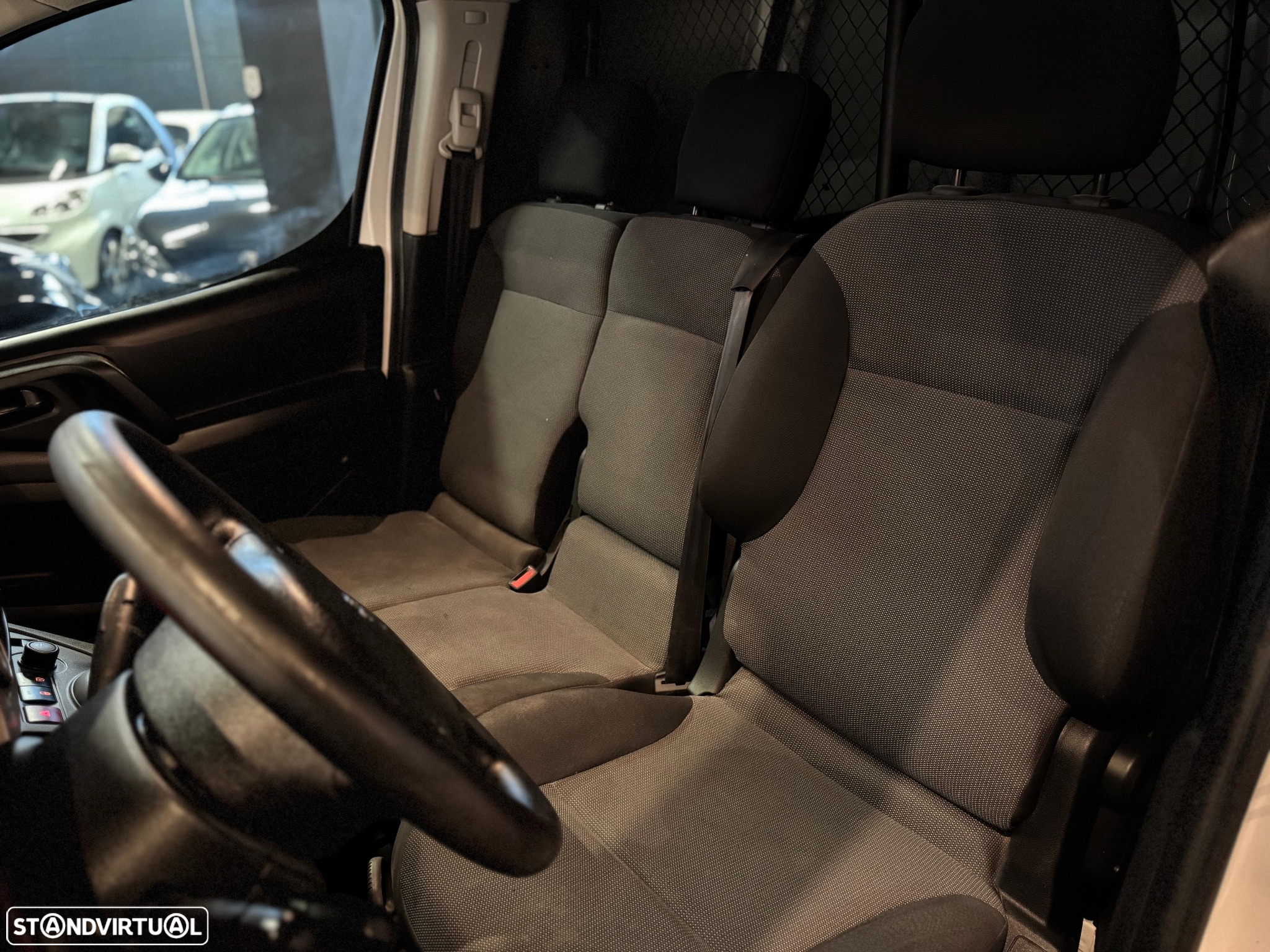 Peugeot Partner - 13