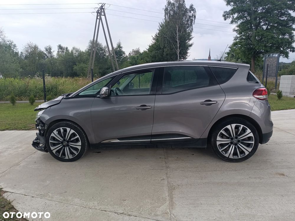 Renault Scenic - 1