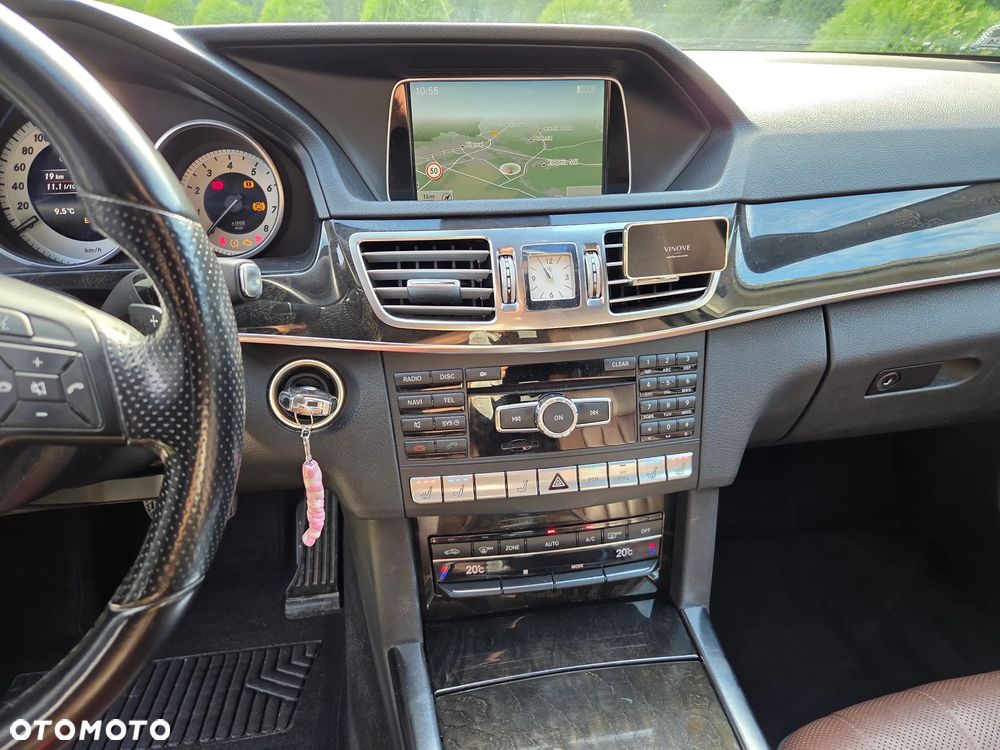 Mercedes-Benz Klasa E 250 T 7G-TRONIC Avantgarde - 19