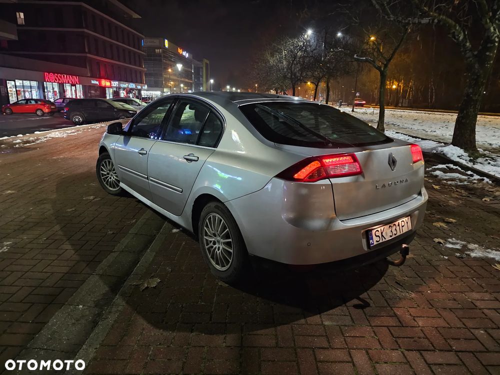 Renault Laguna 1.5 dCi Expression - 8