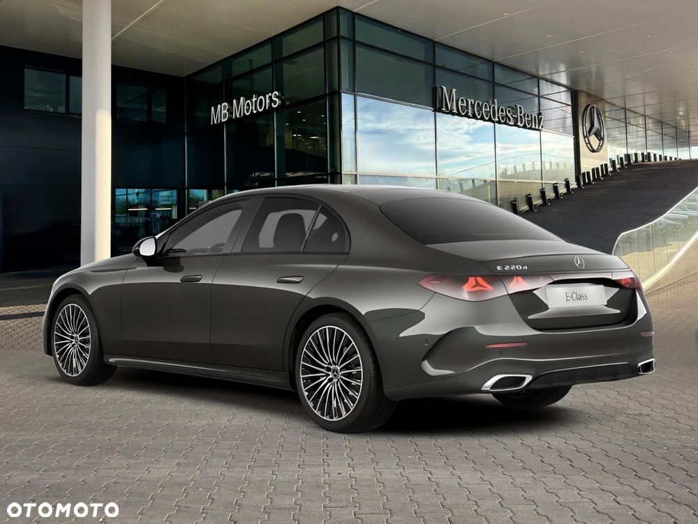 Mercedes-Benz Klasa E - 8