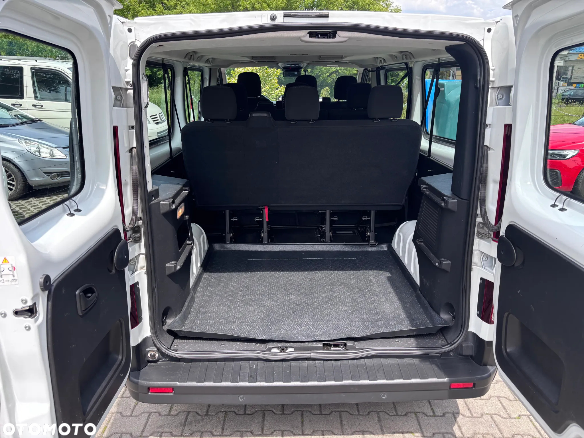 Renault Trafic - 7