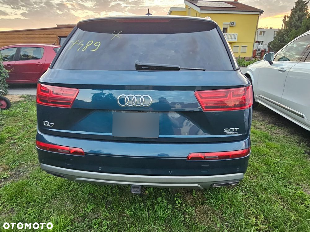 Audi Q7 - 18
