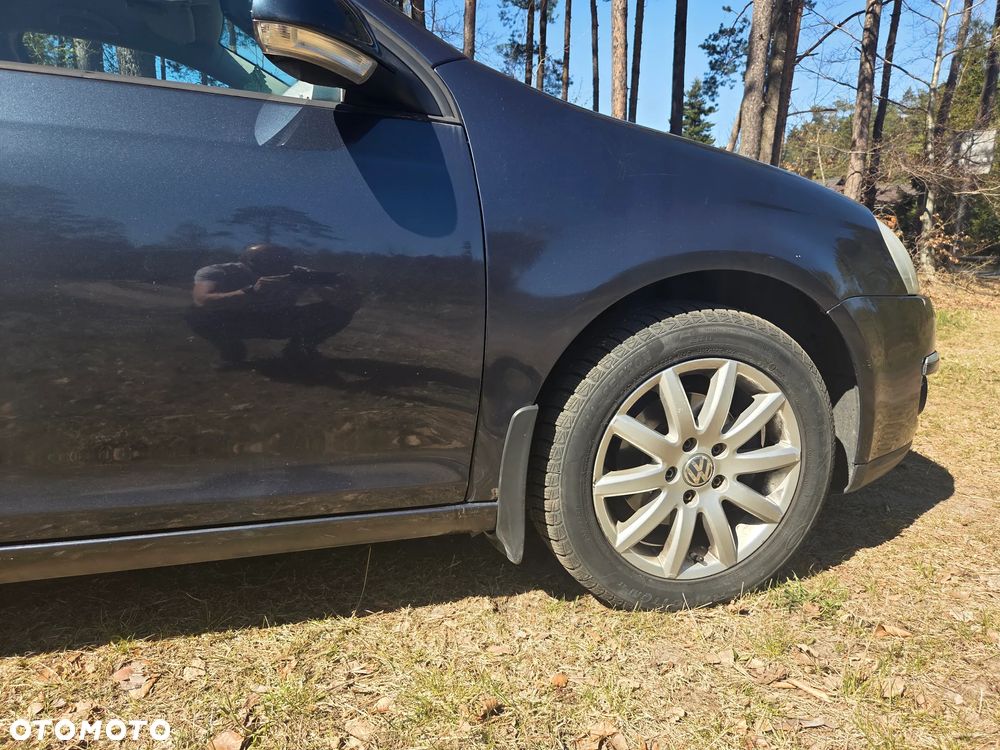 Volkswagen Golf 1.6 Trendline - 4
