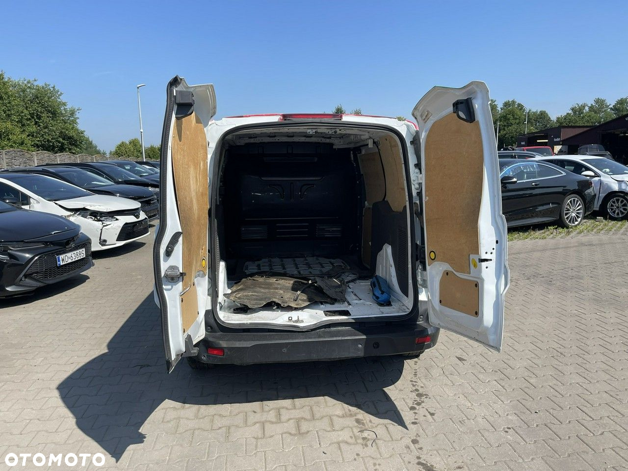 Ford Transit Connect - 4