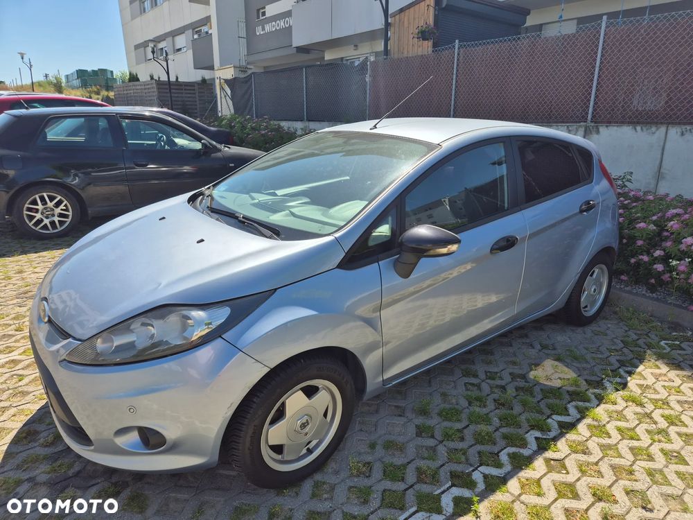 Ford Fiesta 1.6 TDCi DPF Titanium - 2
