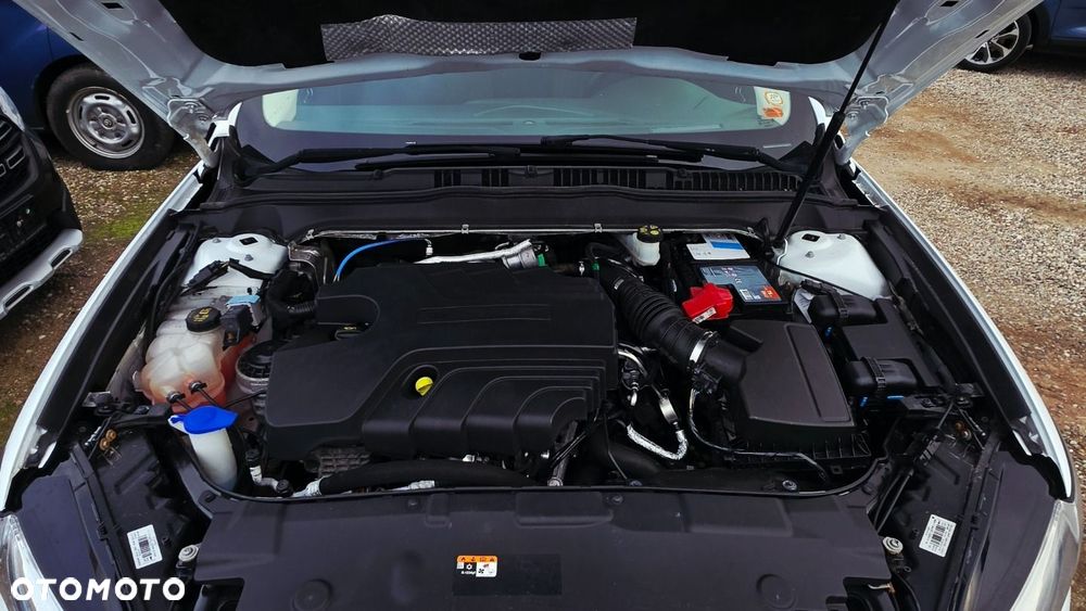 Ford Mondeo - 29