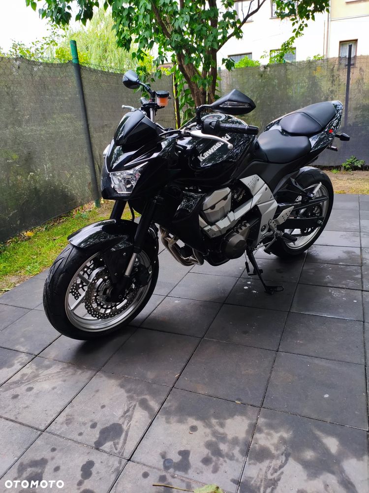 Kawasaki Z - 6