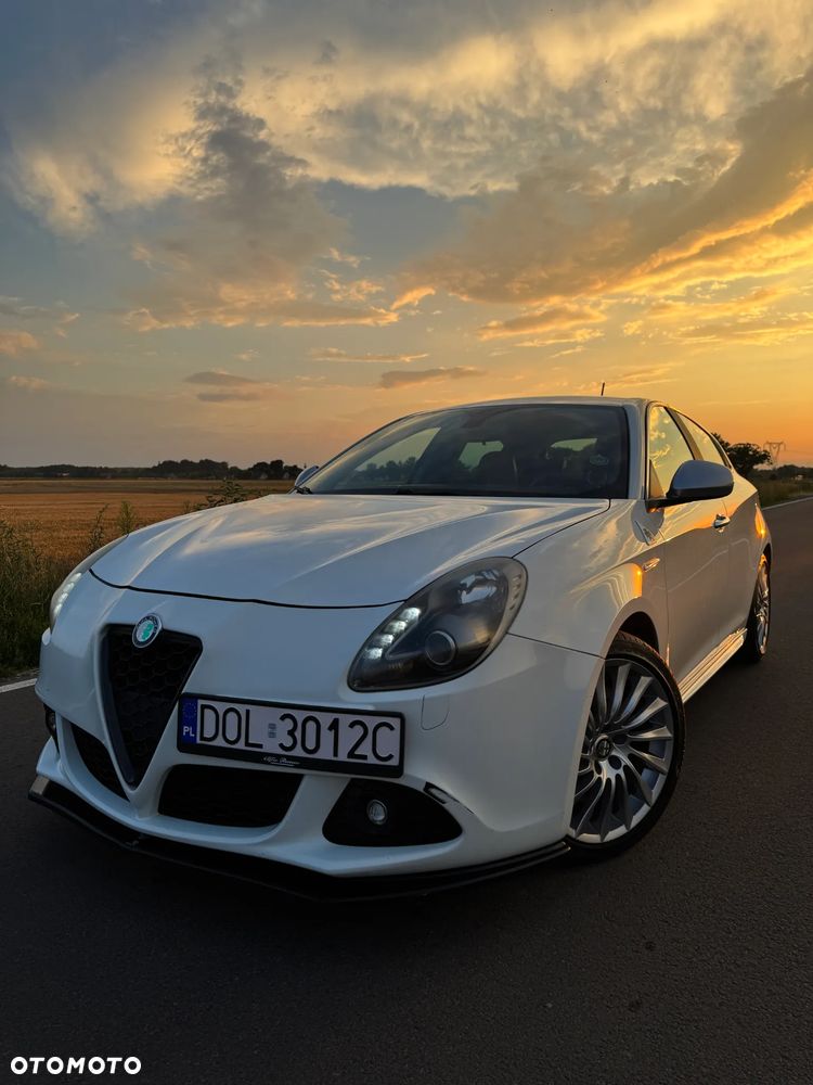Alfa Romeo Giulietta - 1