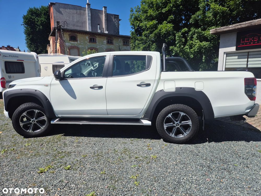 Mitsubishi L200 Pick Up 4x4 S&S Autm Double Cab Plus - 11
