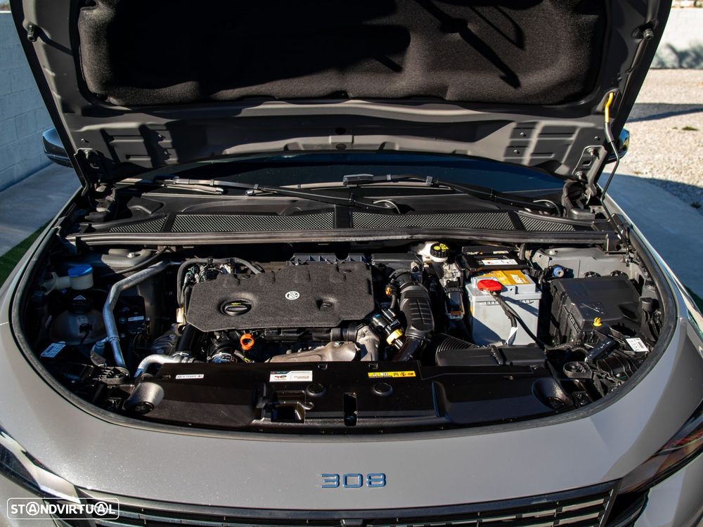 Peugeot 308 1.5 BlueHDi Allure Pack EAT8 - 34