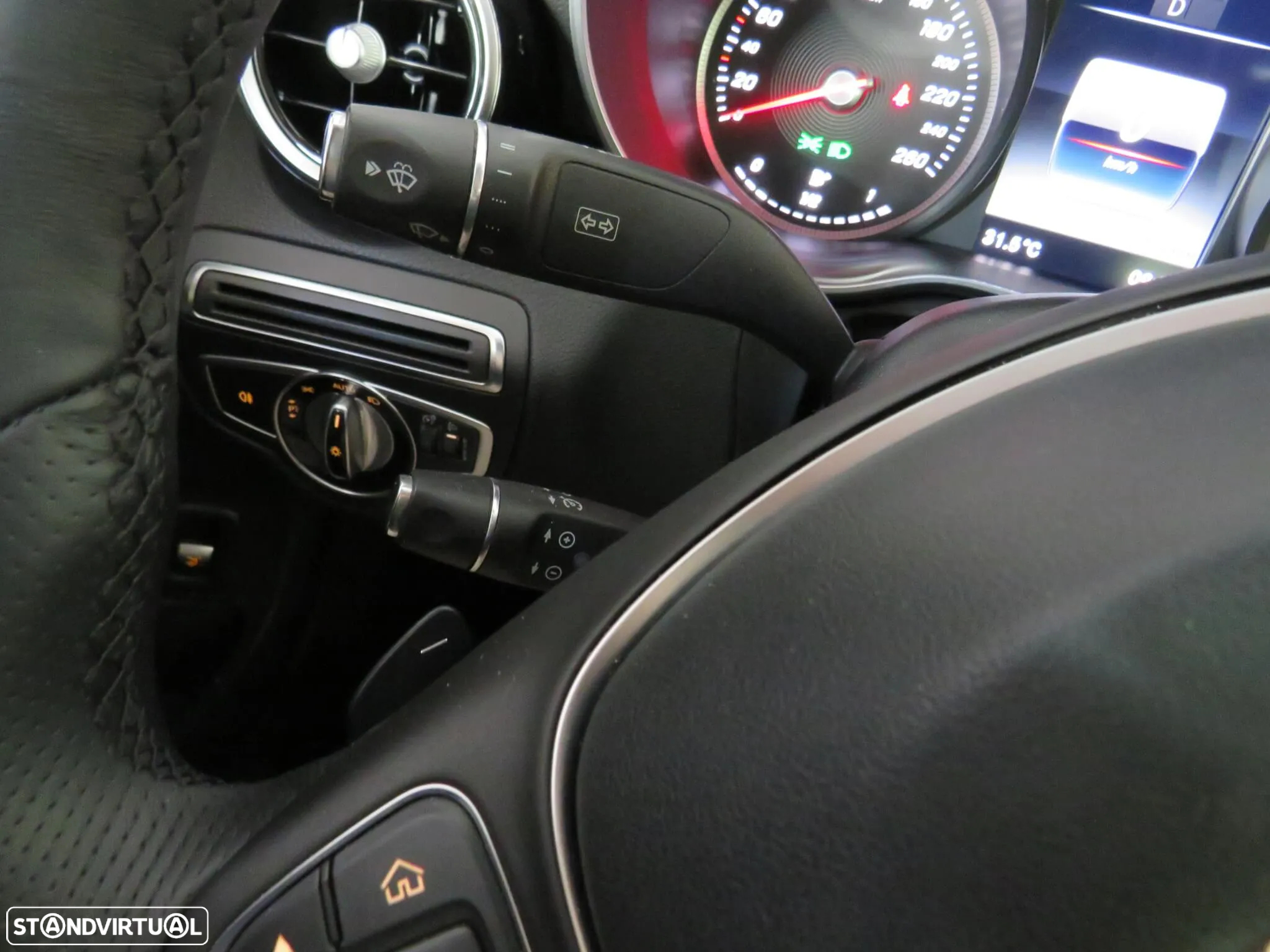 Mercedes-Benz C 220 (BlueTEC) d 7G-TRONIC Exclusive - 24