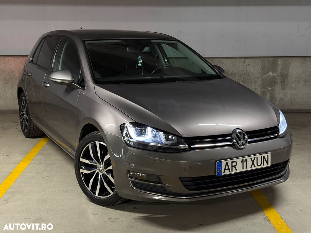 Volkswagen Golf 1.4 TSI BMT Highline - 2