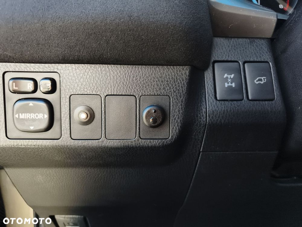 Toyota RAV4 2.0 Style 4x4 - 23