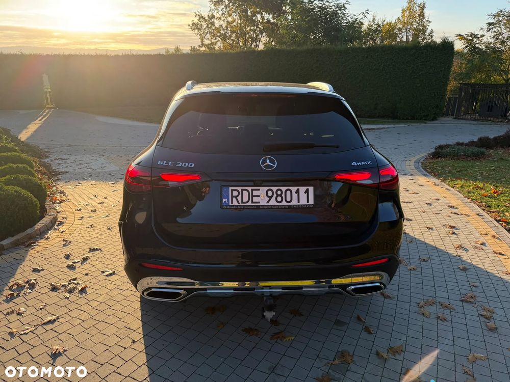 Mercedes-Benz GLC 300 mHEV 4-Matic AMG Line - 13