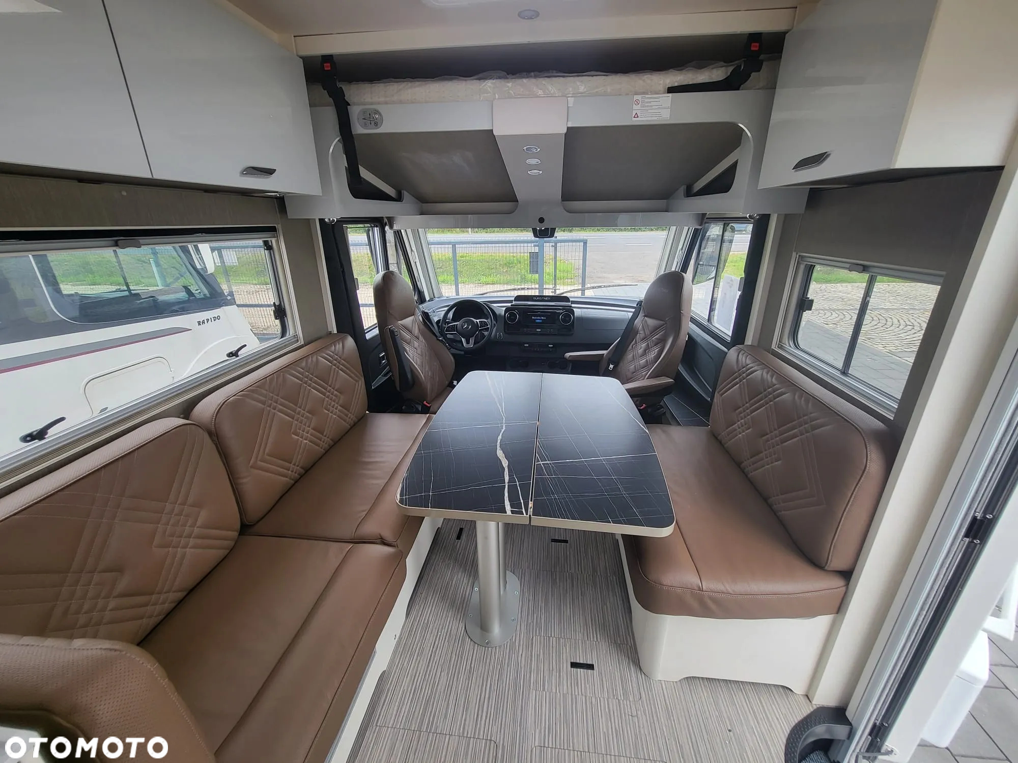 Burstner ELEGANCE i910G - 4