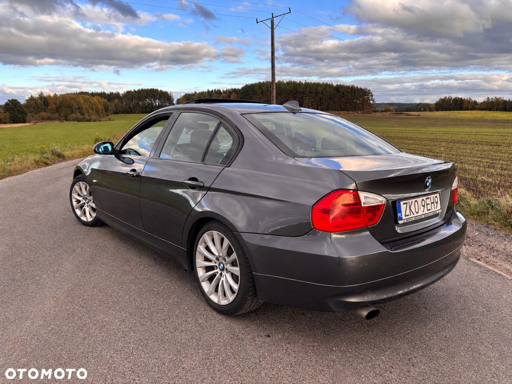 BMW Seria 3 - 1