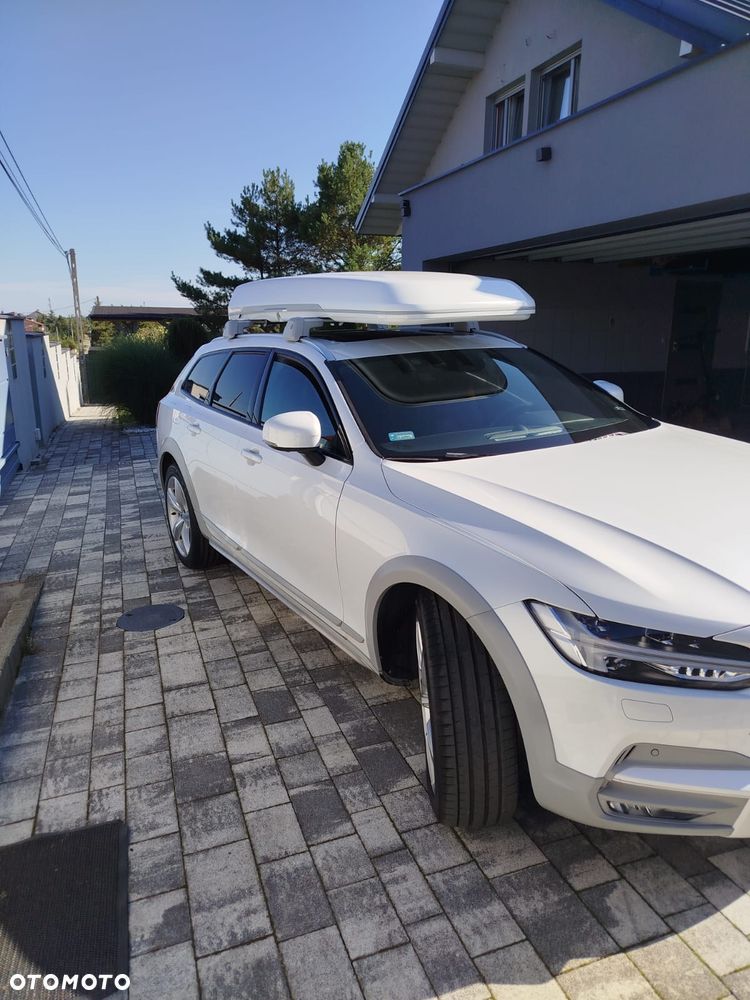 Volvo V90 Cross Country T5 AWD Ocean Race - 1