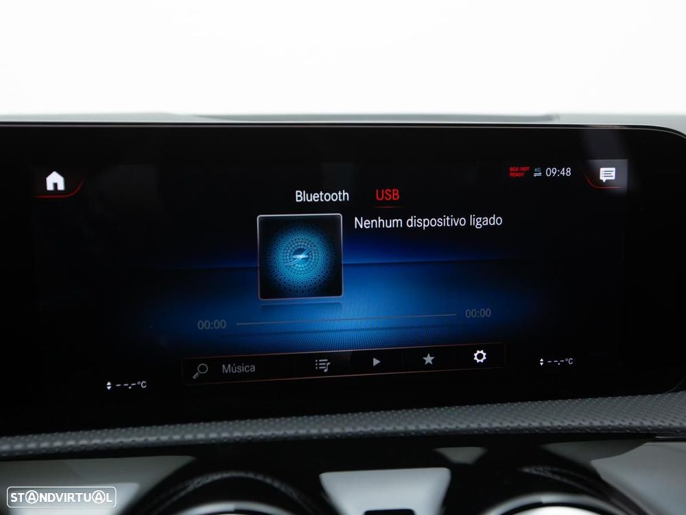 Mercedes-Benz CLA 180 d Shooting Brake AMG Line Aut. - 29