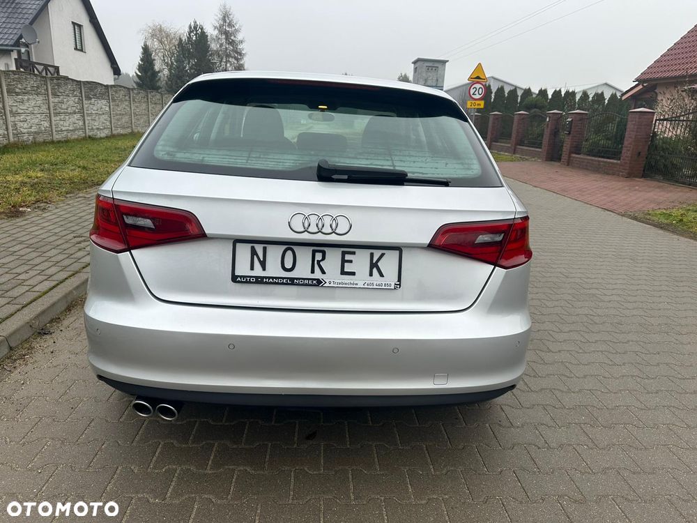 Audi A3 Sportback 1.8 TFSI Ambiente S tronic - 6